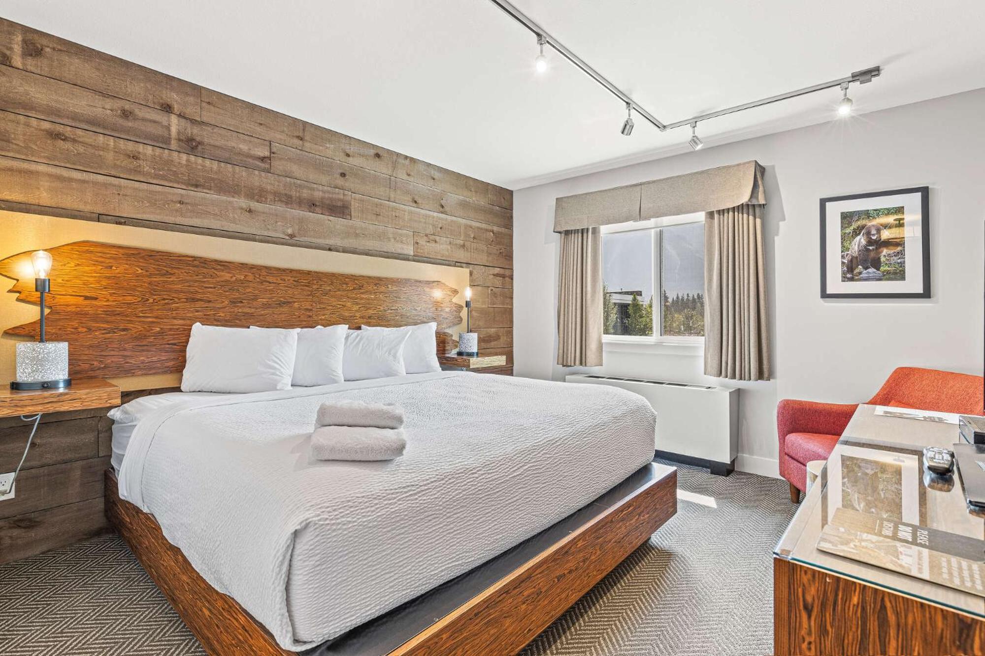 Hotel Basecamp 3*